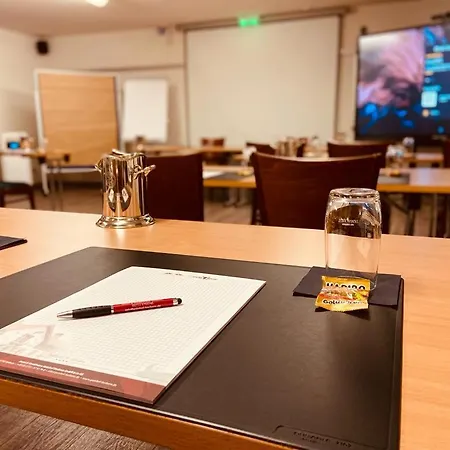 Gutshof הרבורן